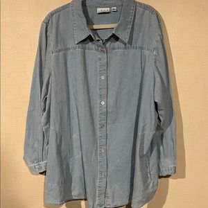 Joan Rivers Classic Denim Boyfriend Shirt with Pockets - Light Wash - 3X (#133)
